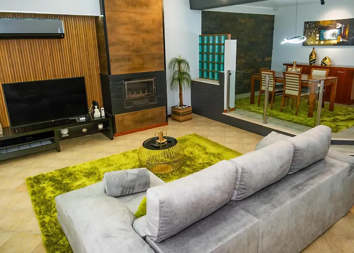 Verde Verdilhao Villa Villa